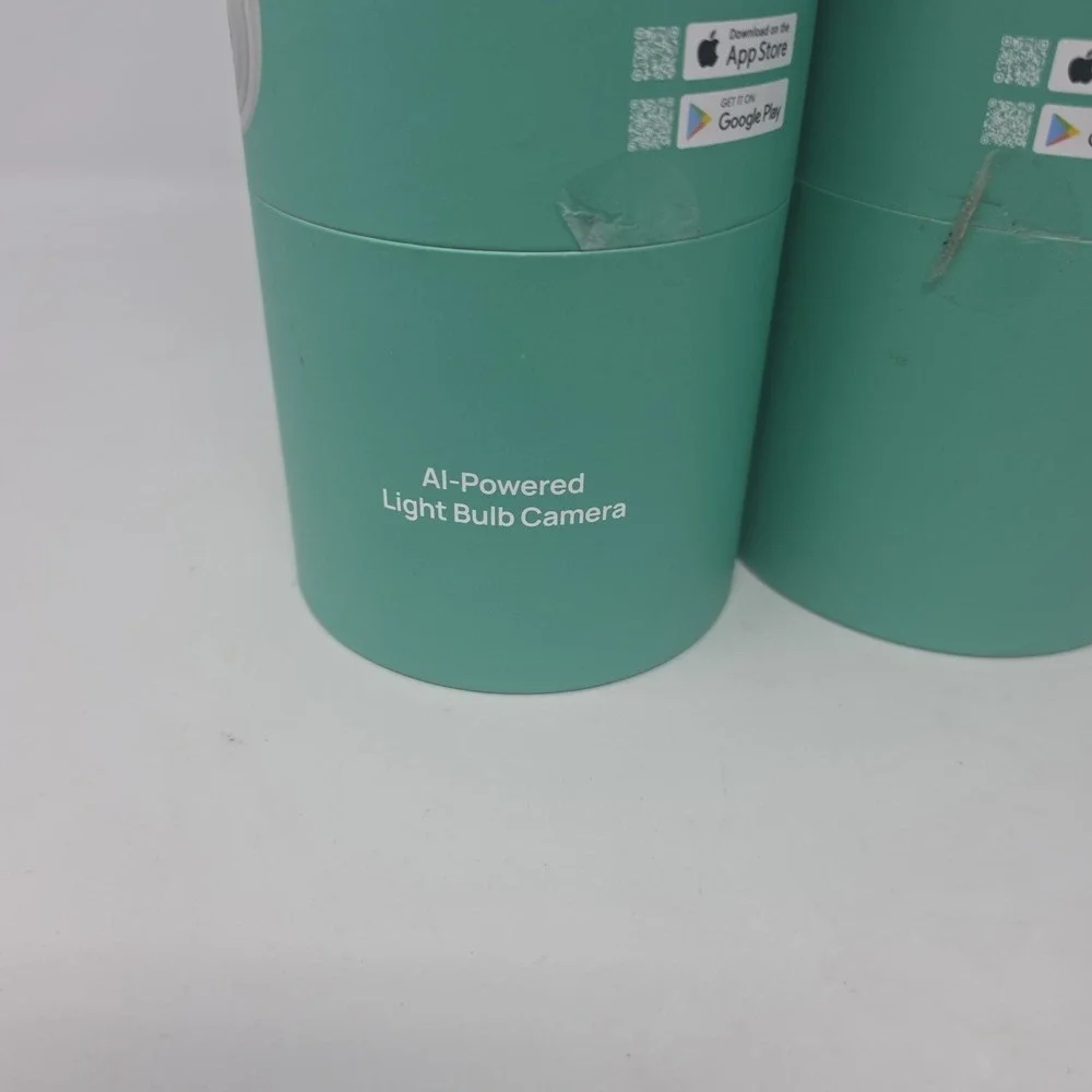 Luna Bright Eye HD Bulb Camera Wireless Night Vision Wi-Fi Lot Of 2